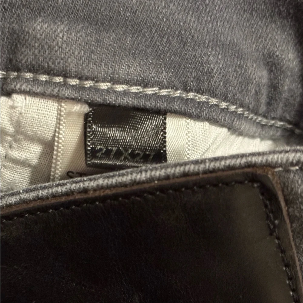 Stonefield Gray Distressed Women's Jeans 27x27